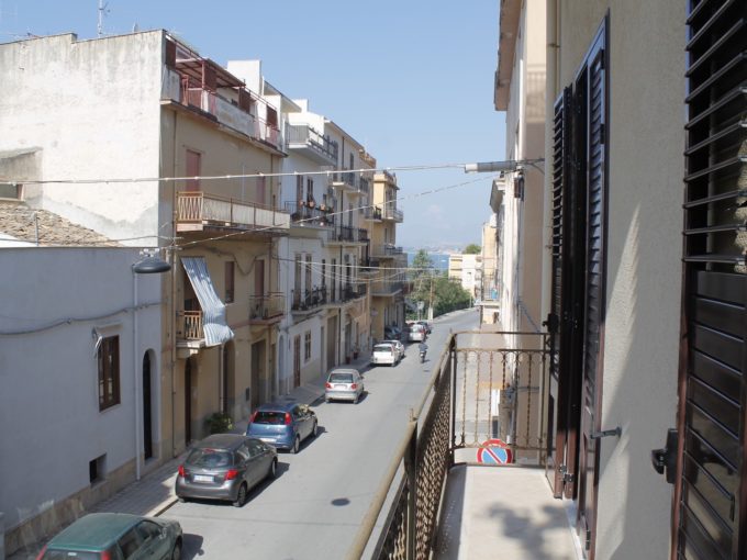 Appartamenti in vendita in centro storico Appartamenti in vendita in centro storico appartamenti castellammare del golfo marconivista 05 680x510 - Appartamenti in vendita in centro storico