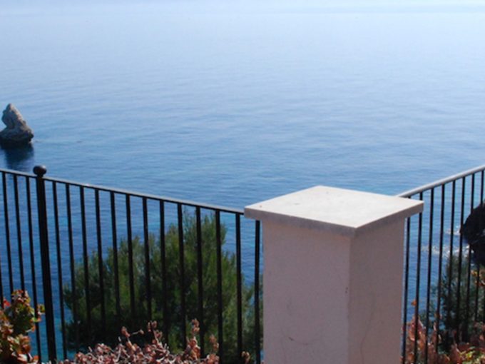 Villa sul Mare in vendita a Scopello - Una delle più esclusive proprietà della costa Siciliana con vista sui Faraglioni - Villa sul Mare in vendita a Scopello - Una delle più esclusive proprietà della costa Siciliana con vista sui Faraglioni - villa vela alkaimmobiliare 1 680x510 - Villa sul Mare in vendita a Scopello - Una delle più esclusive proprietà della costa Siciliana con vista sui Faraglioni -