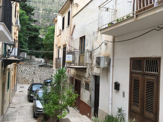 IMG 3718 680x510 - Casa Indipendente centro storico Castellammare del Golfo