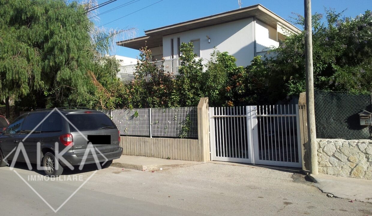 PHOTO-2025-11-18-19-09-54